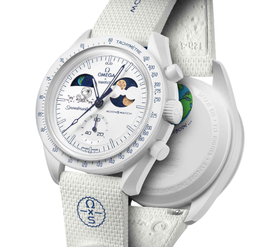 Swatch x Omega Bioceramic Mission To Earthphase Moonshine Gold Cold Moon