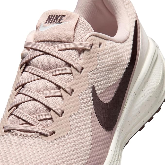 Nike Women's Revolution 8 Road Running Shoes