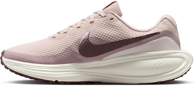 Nike Women's Revolution 8 Road Running Shoes